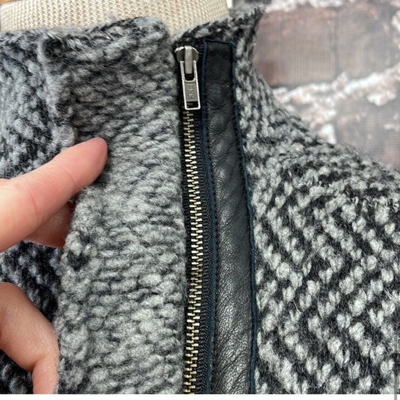 Eileen Fisher Jacket Leather Trim Organic Wool Alpaca Gray Chevron Size Medium - Picture 3 of 6